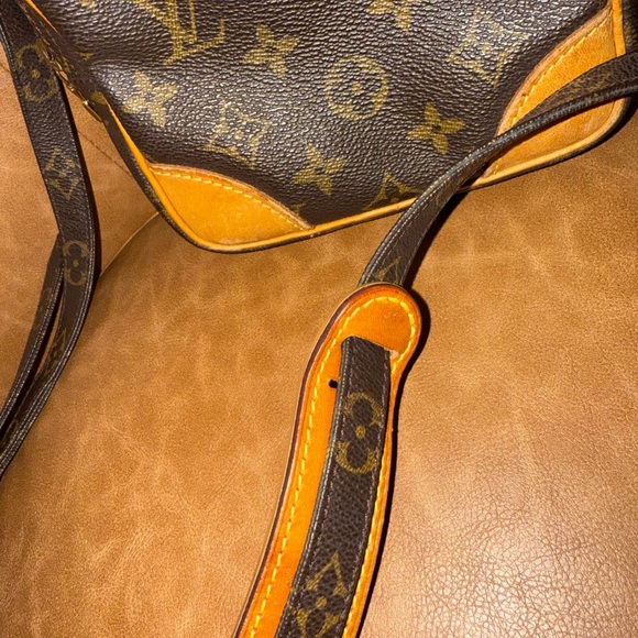 Louis Vuitton Amazone Brown Monogram Crossbody Bag - Picture 2 of 8